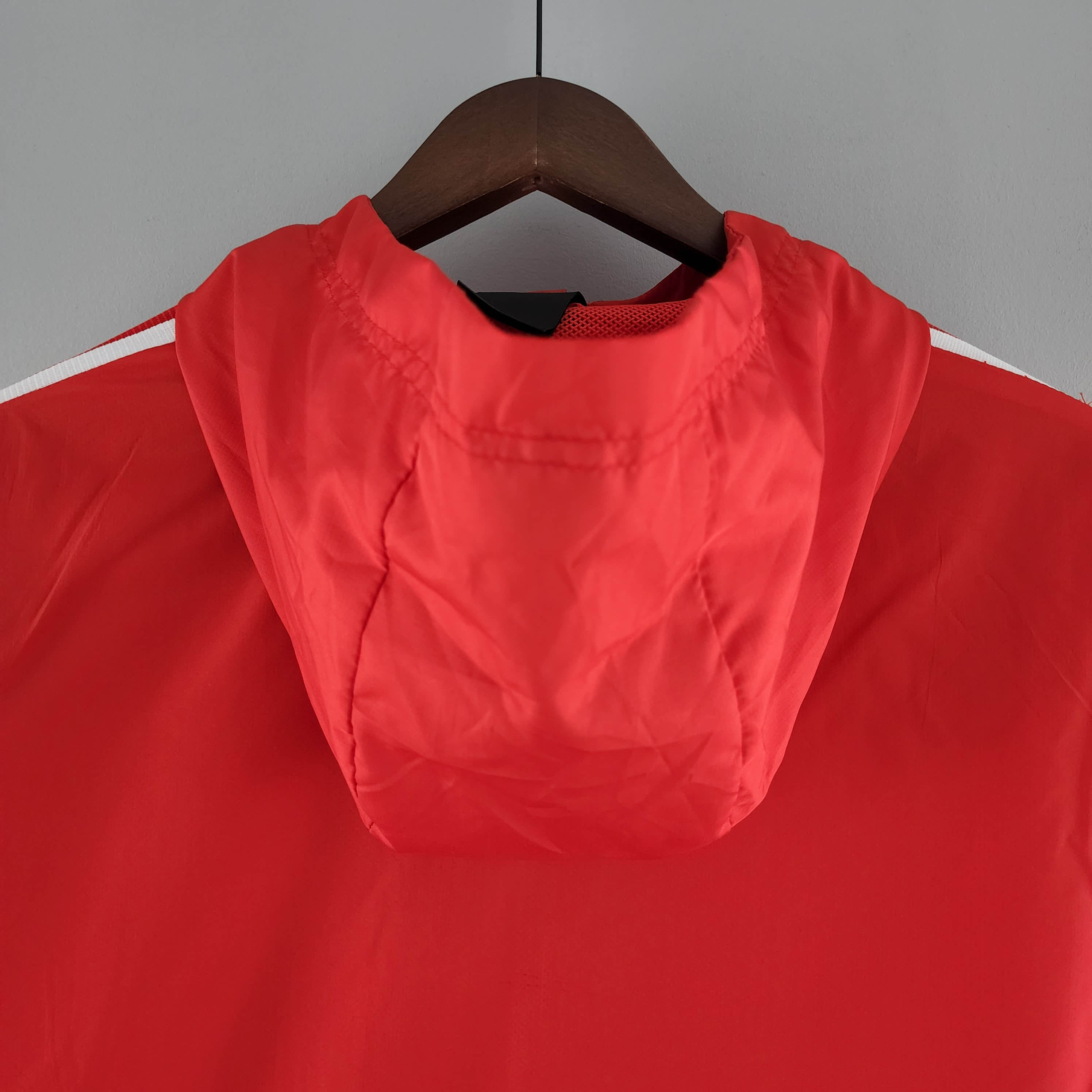 2022 Chile Windbreaker Rot — view 7