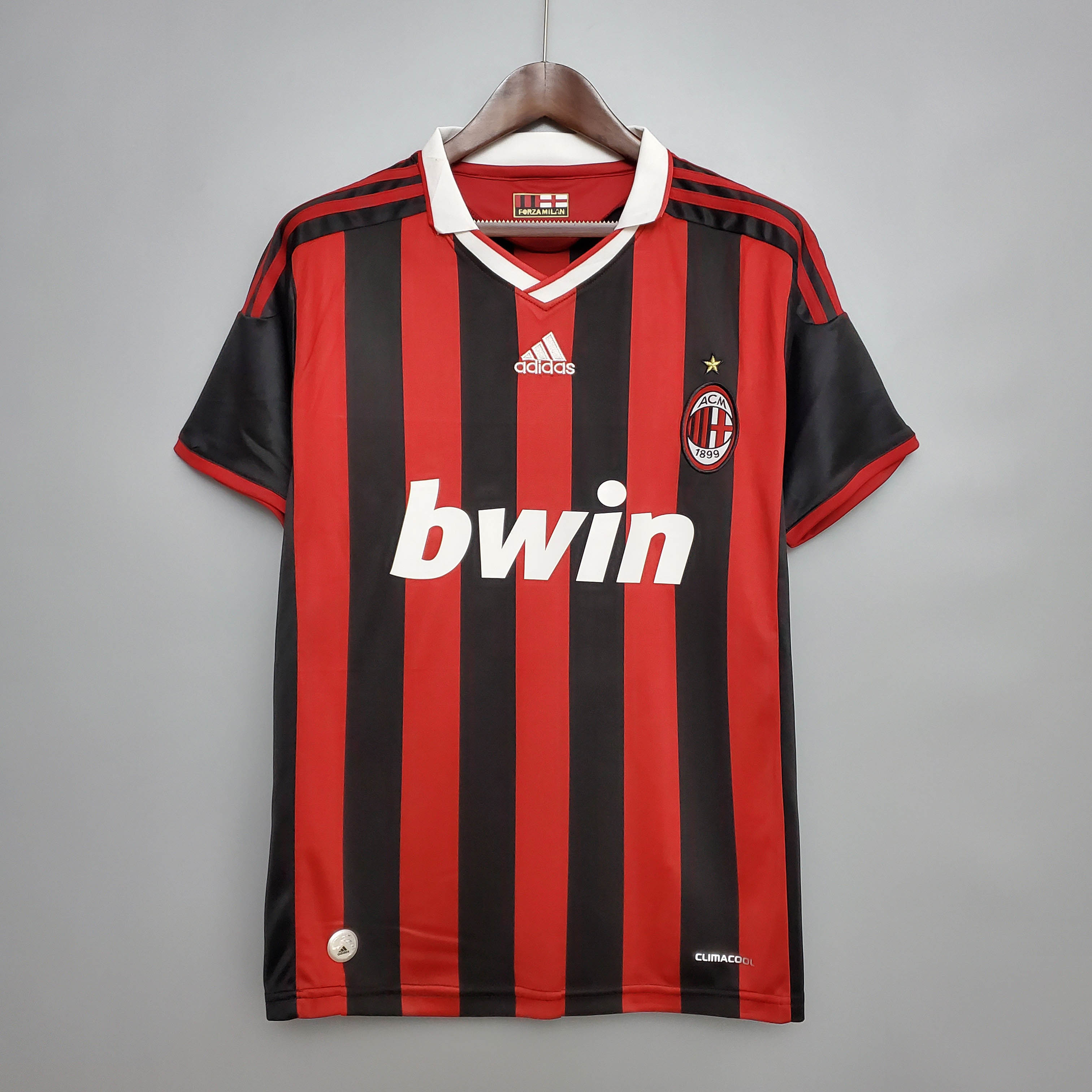 2009/2010 Retro AC Milan Home Football Shirt AAA fan-grade