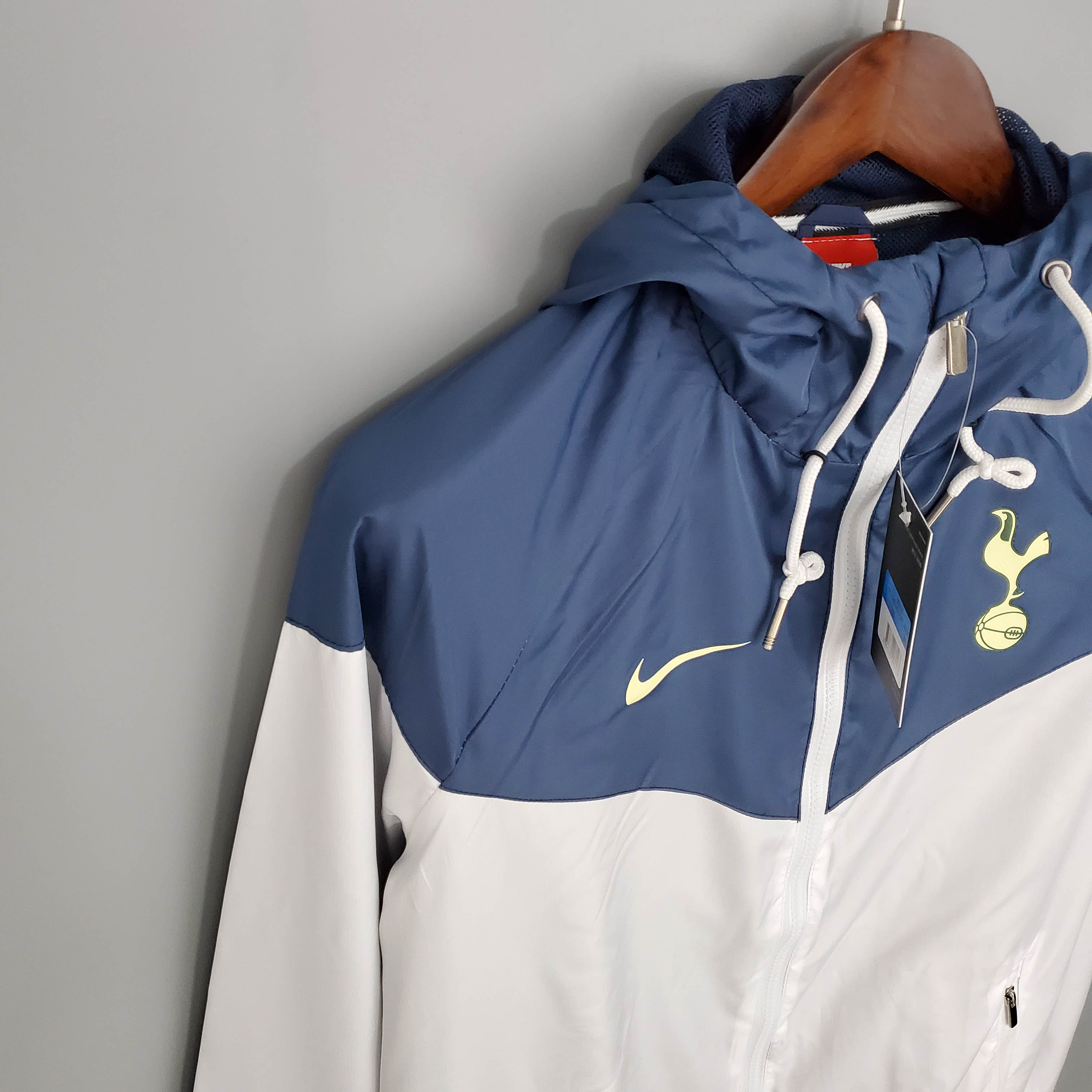 2021/2022 Tottenham Jersey Windbreaker Blue-White — view 6