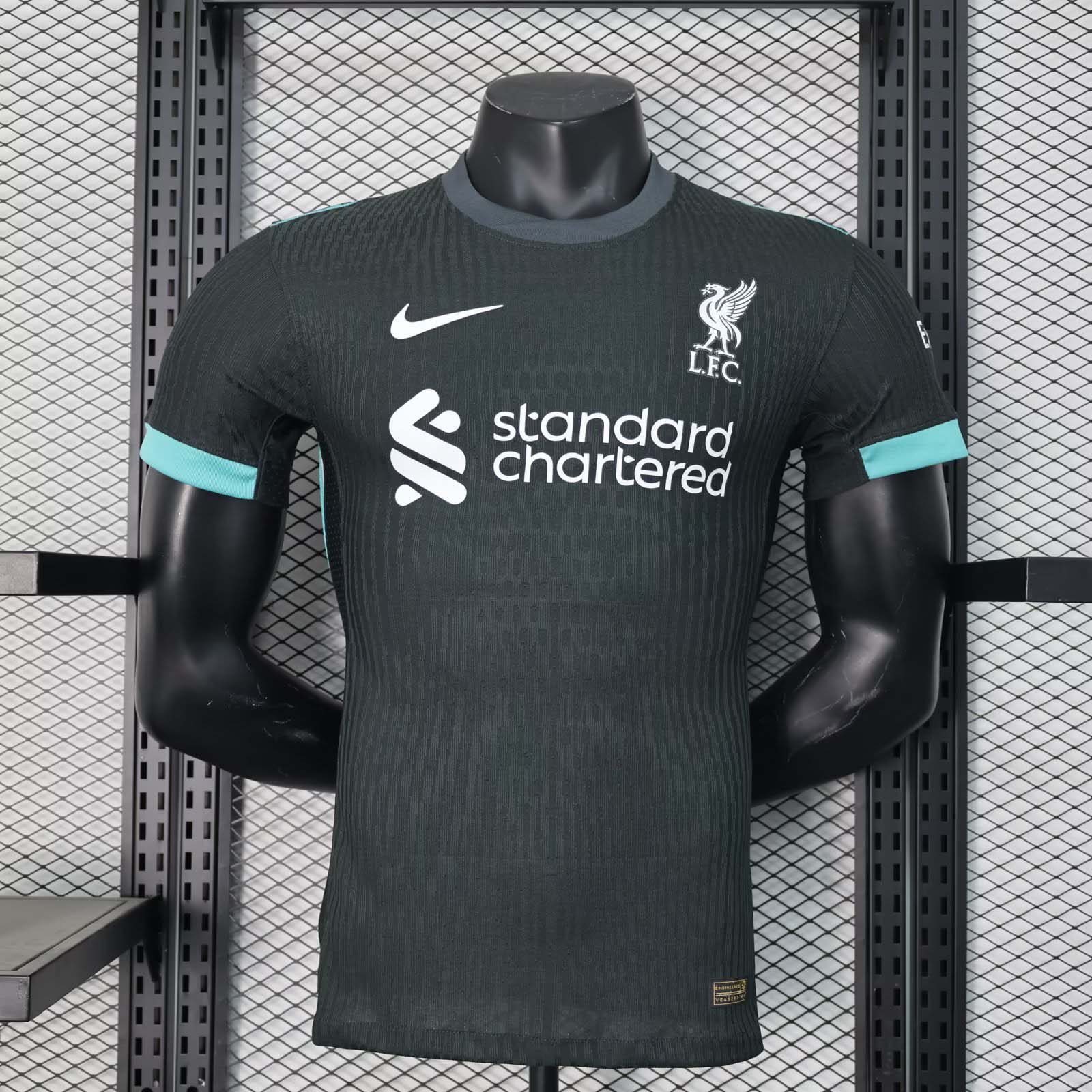2024/2025 Spielerversion Liverpool Auswärts Fußballtrikot AAA fan-gradät