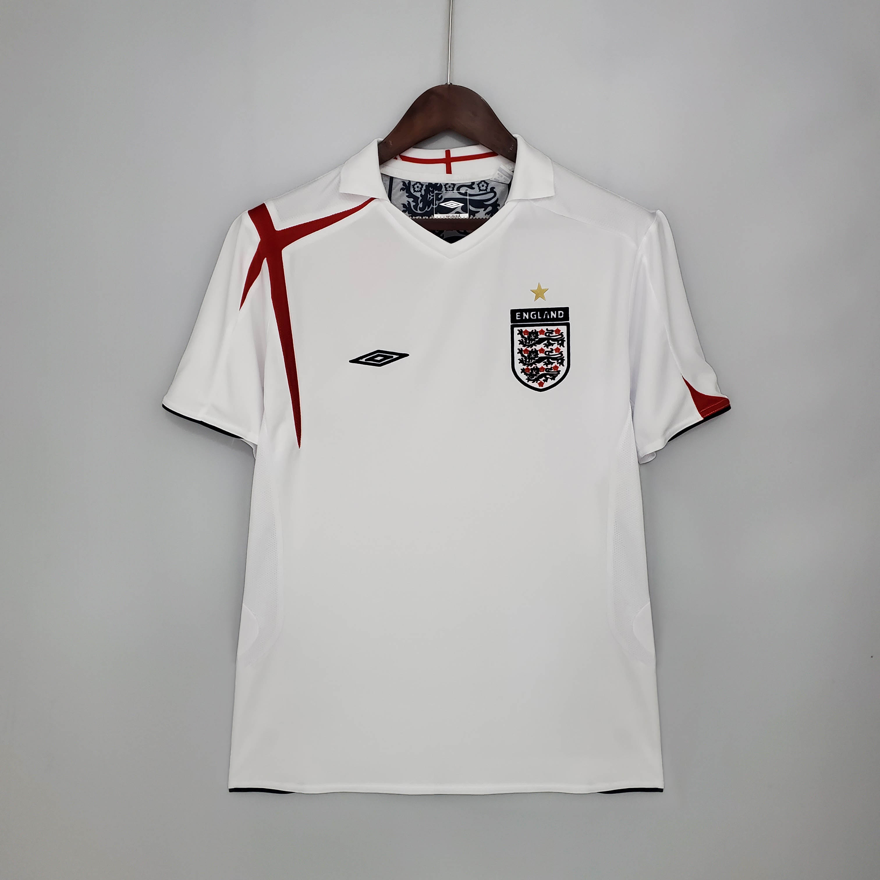 2006 Retro England Home Soccer Jersey 1:1 Thai Quality — main view