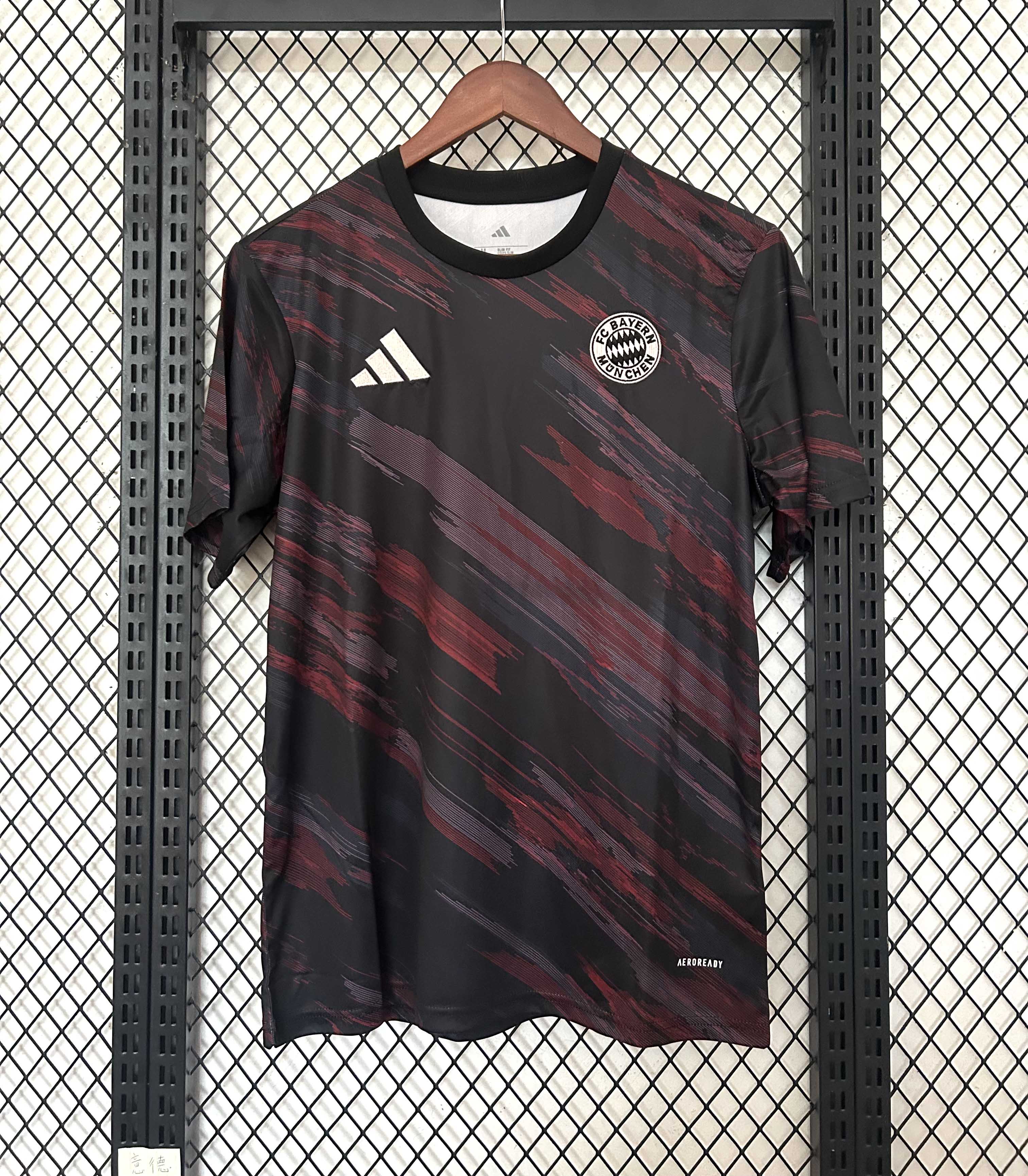 2025/2026 Bayern Munich Pre-match Training Suit Football Jersey AAA fan-grade