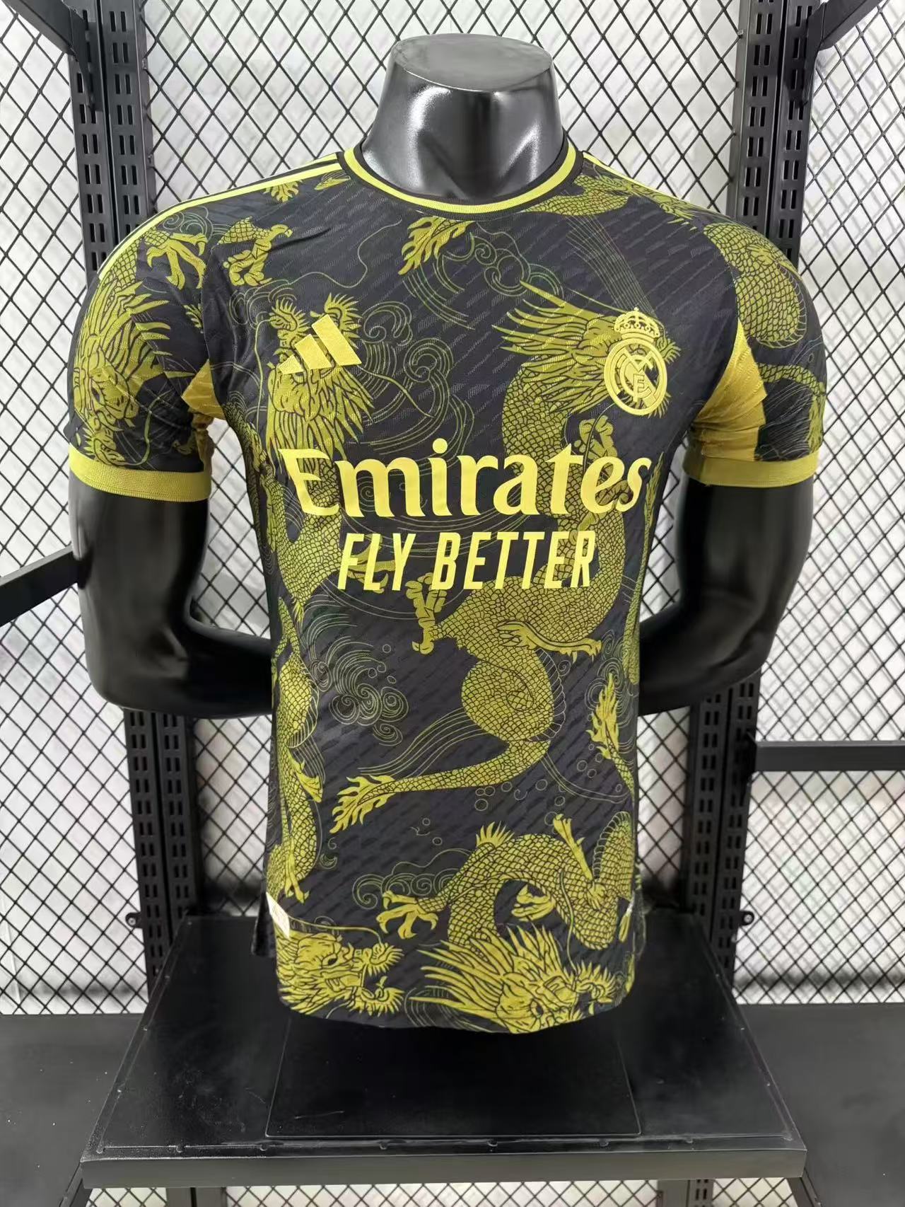 2025/2026 Player Version Real Madrid Special Edition 14 Football Jersey AAA fan-grade
