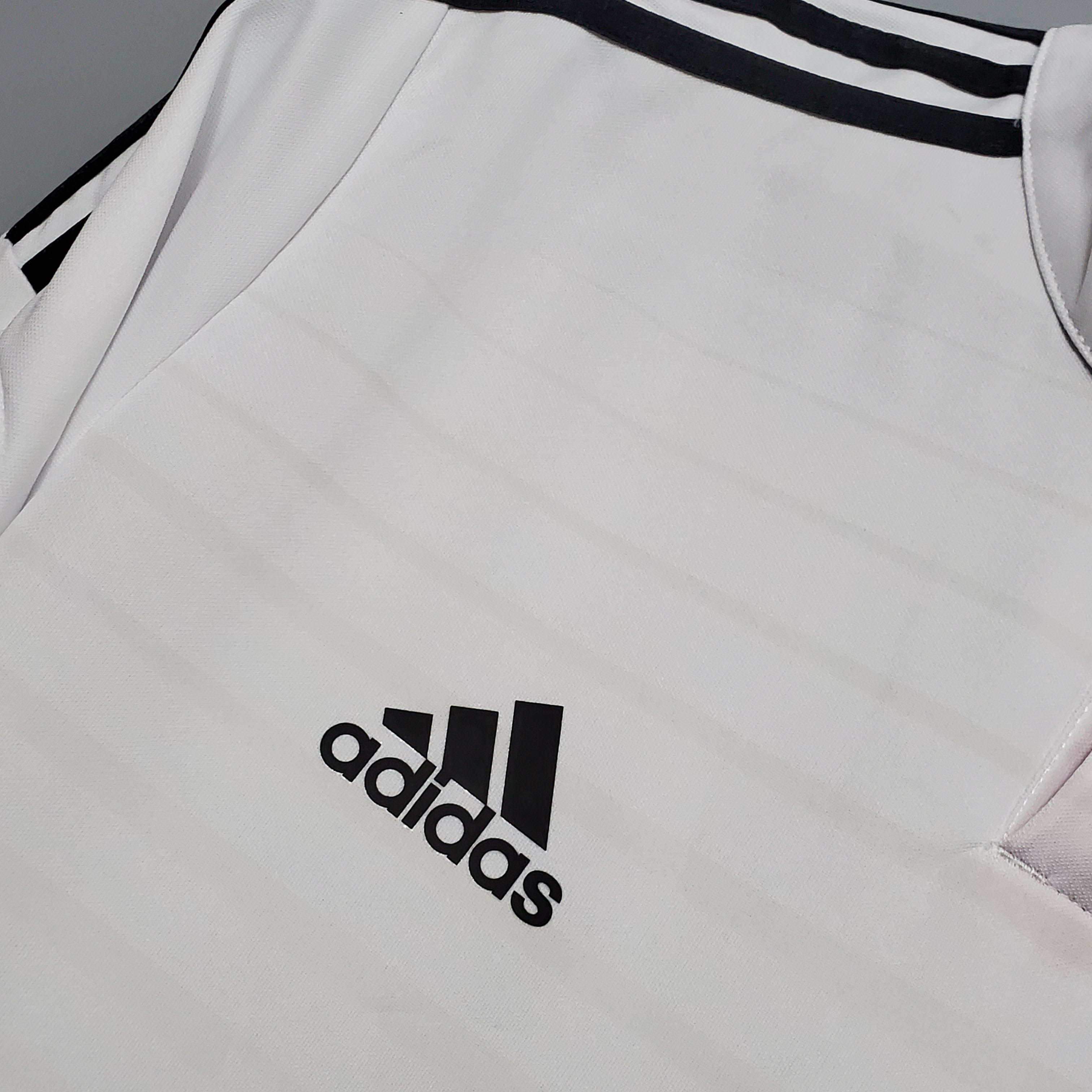 Retro Long Sleeve 2014/2015 Real Madrid Home — view 4
