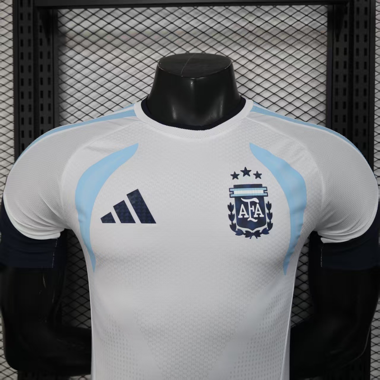 2026 Player Version Argentina Train Jersey AAA fan-grade — view 3