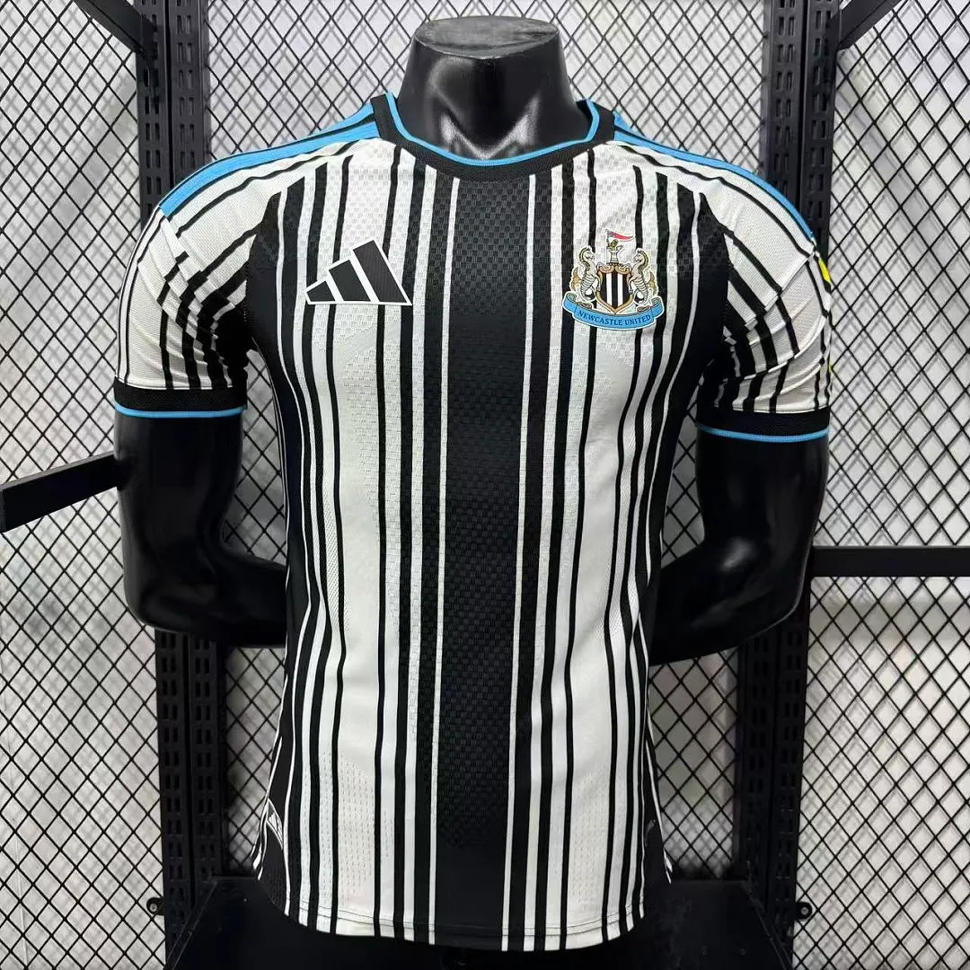 2026/2027 Player Version Newcastle United Home Football Jersey 1:1 Thai Quality