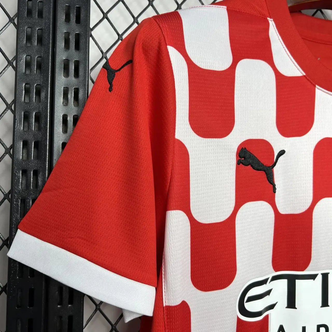 2024/2025 Girona Home Football Shirt AAA fan-grade — view 5