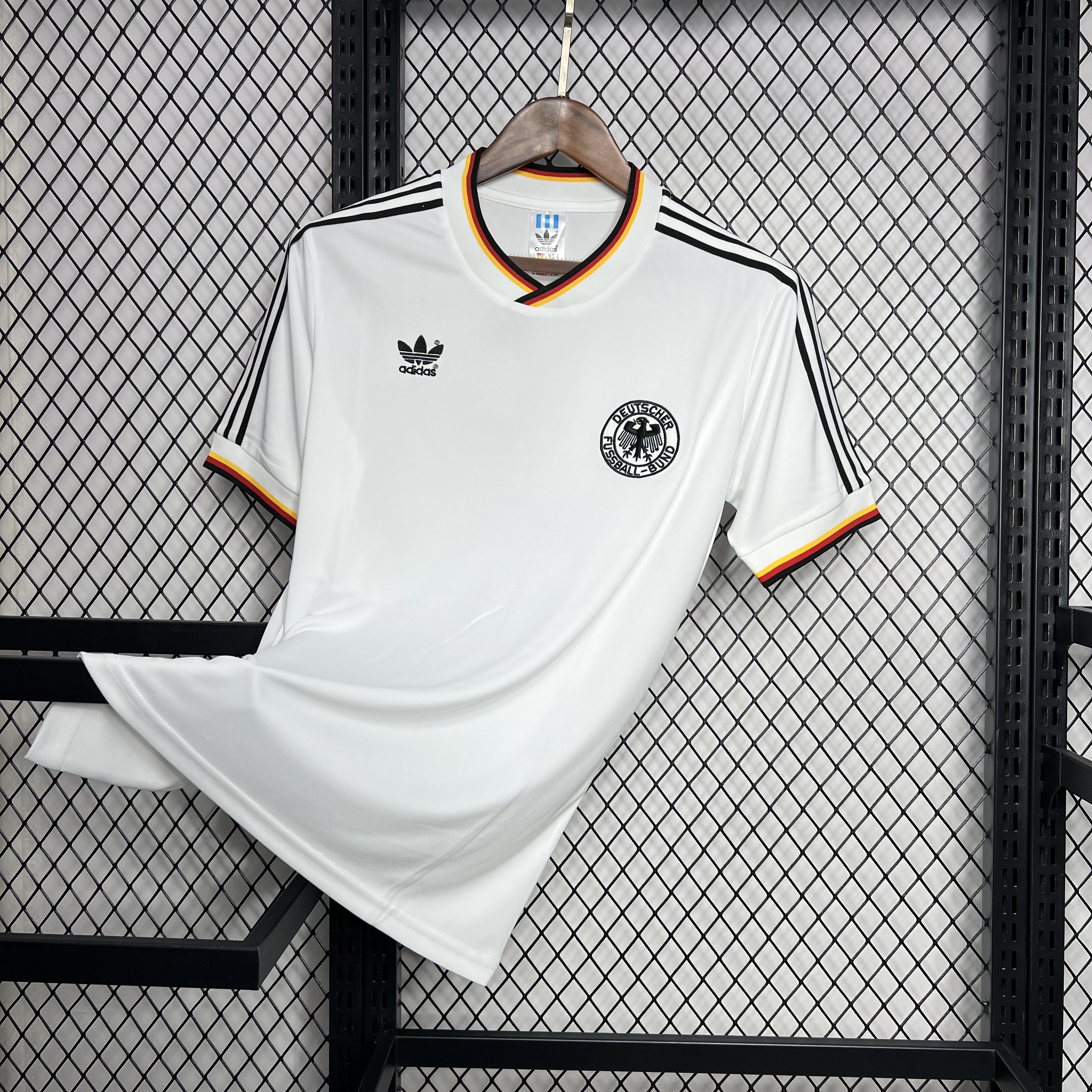 Maillot de football rétro 1986 Allemagne Domicile — view 3
