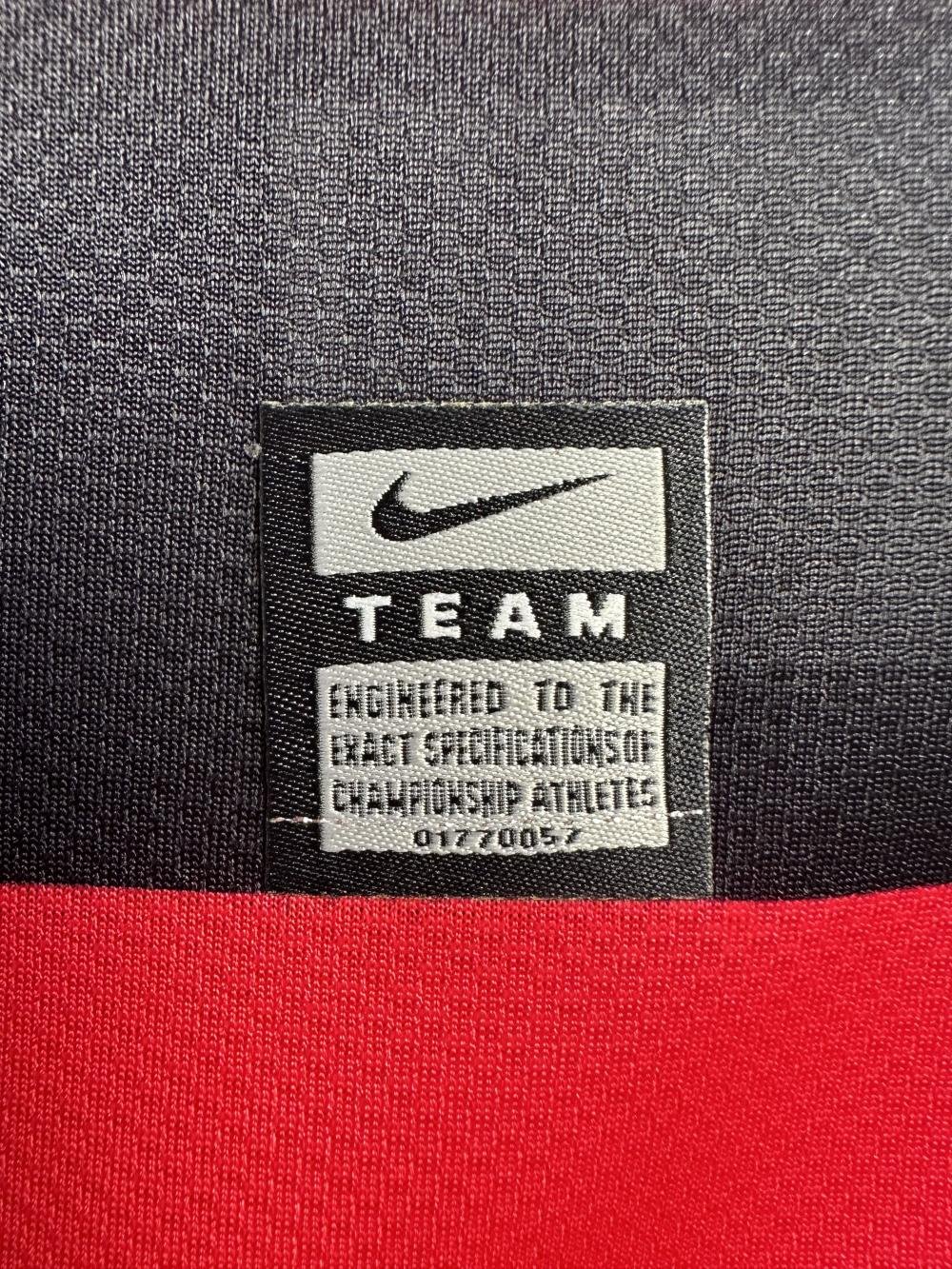 2008 Retro Flamengo Home Football Jersey AAA fan-grade — view 7
