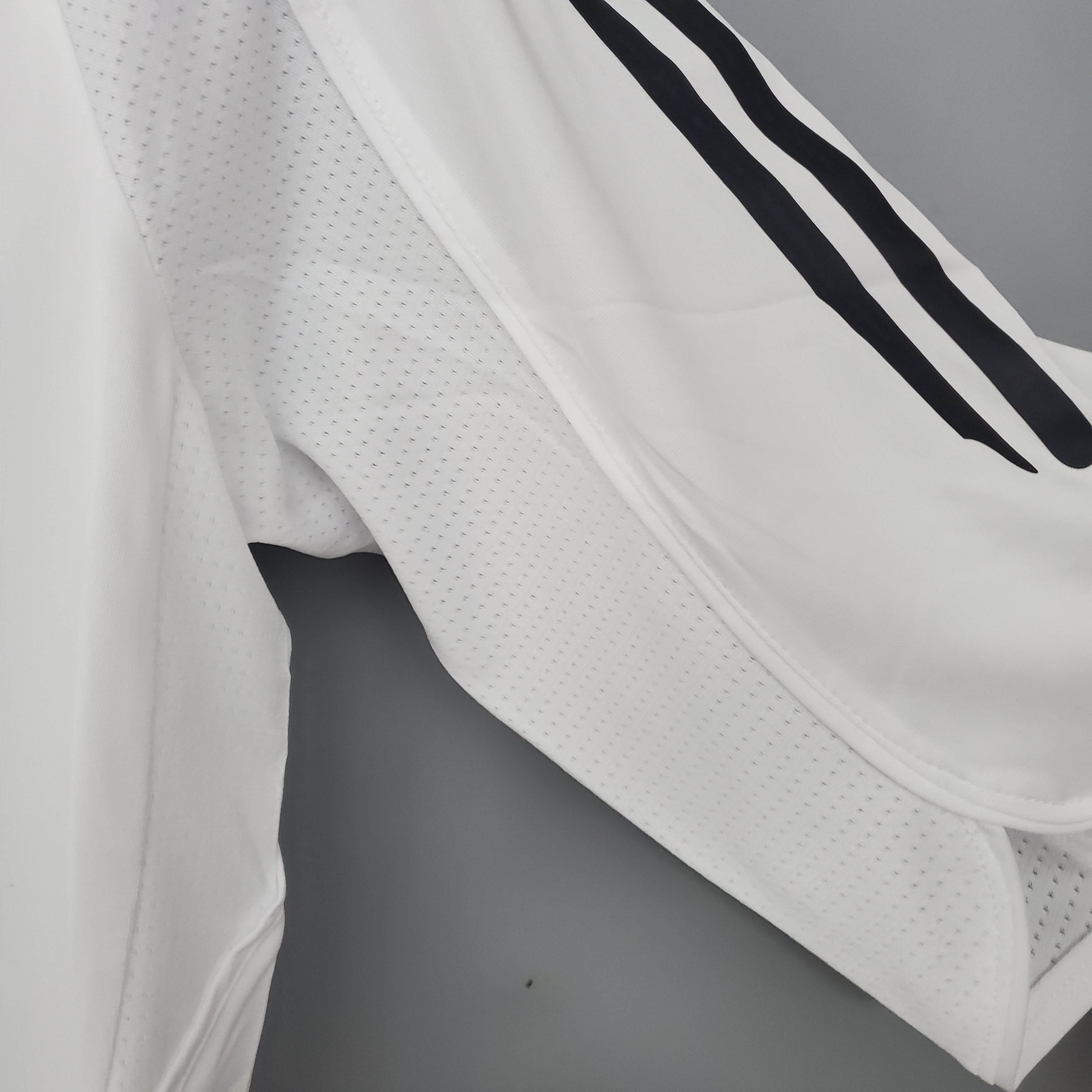 2005/2006 Retro Real Madrid Home — view 8